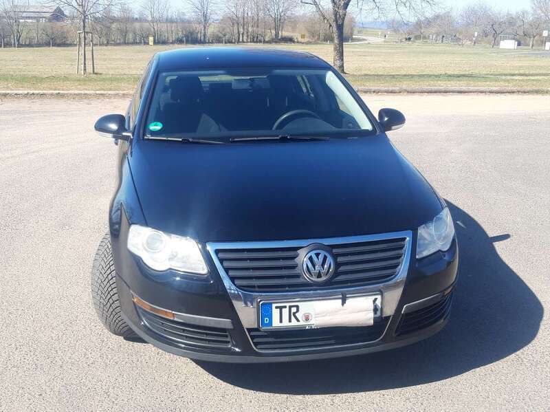 Schwarz Gebraucht 2009 VW Passat Trendline Limousine | 2.850 € (Guter Preis) - Bild 1/4