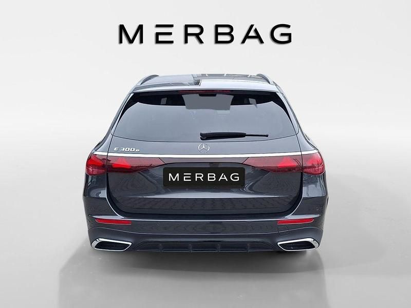Gebraucht Mercedes E300 Advanced Plus 204 PS (150 kW) 2024 Grau Limousine