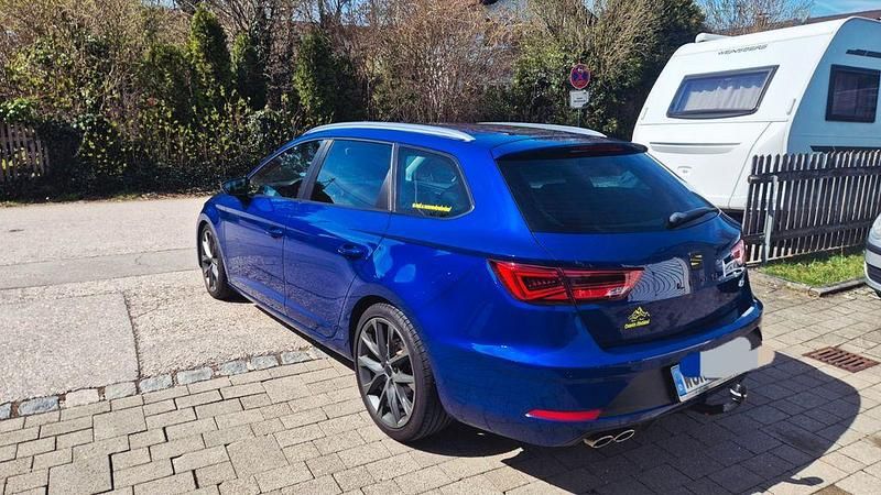 Gebraucht Seat Leon ST FR 179 PS (131 kW) 2018 Blau Kombi