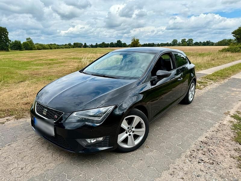 Schwarz Gebraucht 2013 Seat Leon Coupé | 6.790 € (Fairer Preis) - Bild 1/4