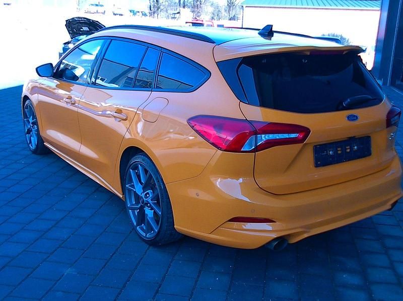 Gebraucht Ford Focus ST 280 PS (205 kW) 2020 Orange Kombi