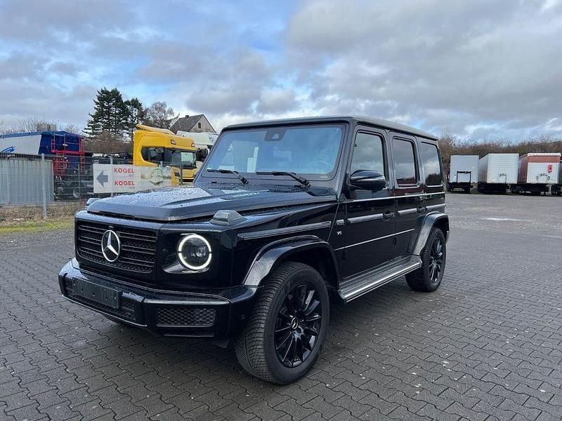 Gebraucht Mercedes G500 AMG line 421 PS (309 kW) 2023 Schwarz SUV