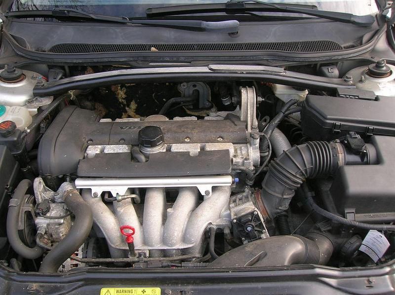 Gebraucht Volvo V70 140 PS (102 kW) 2000 Silber Kombi