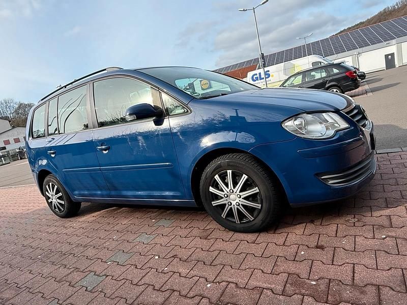 Gebraucht VW Touran 105 PS (77 kW) 2007 Blau Van / Kleinbus
