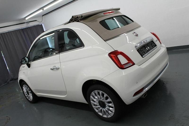 Weiß Gebraucht 2021 Fiat 500C Dolcevita Cabrio | 15.349 € (Etwas zu teuer) - Bild 1/4