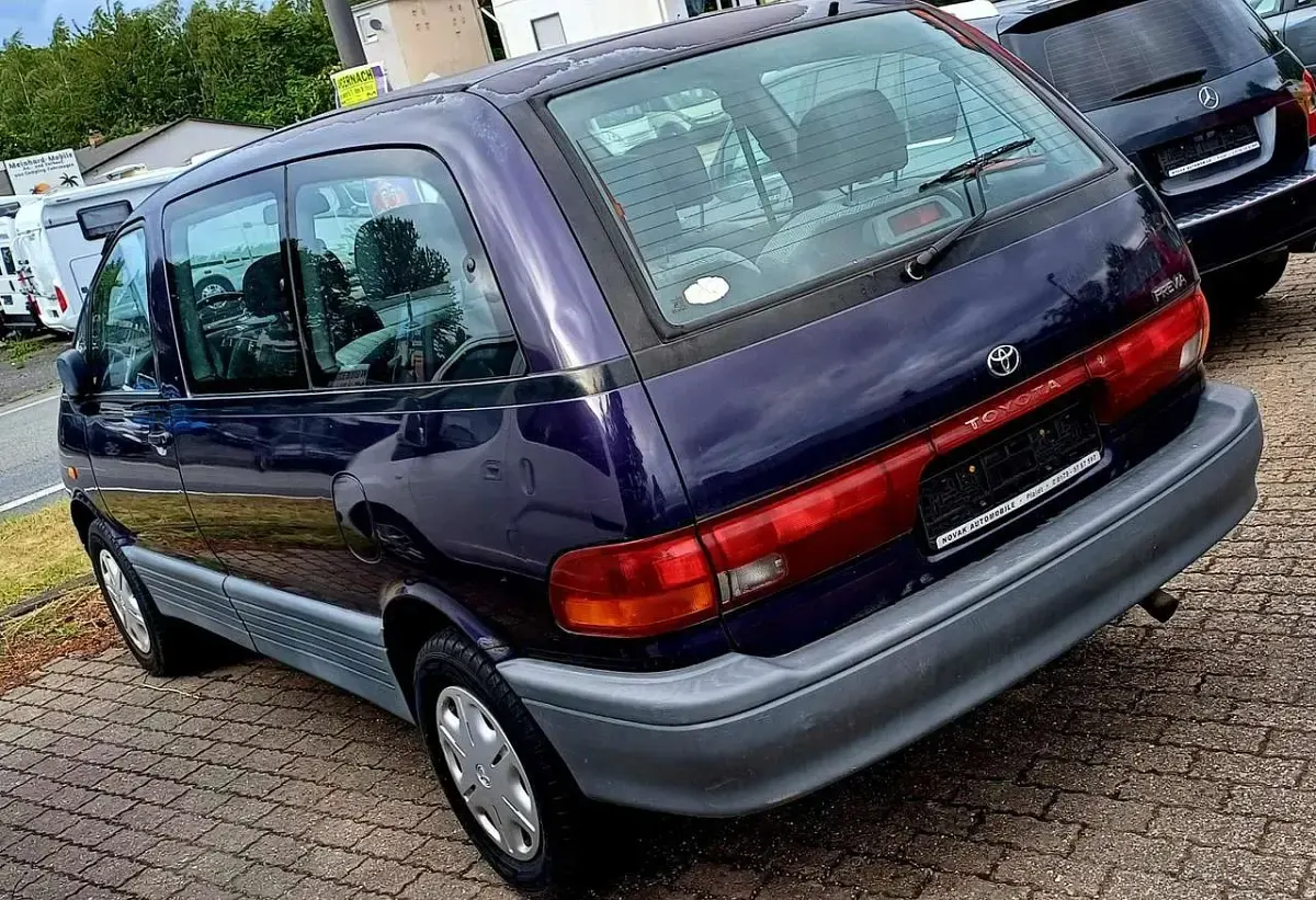Gebraucht Toyota Previa 132 PS (97 kW) 1998 Other Van / Kleinbus