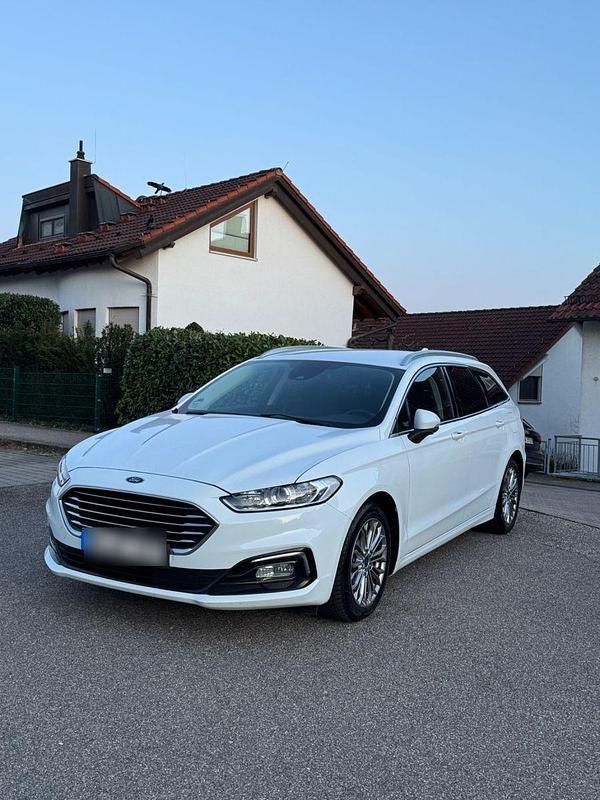 Gebraucht Ford Mondeo Trend 150 PS (110 kW) 2021 Weiß Kombi