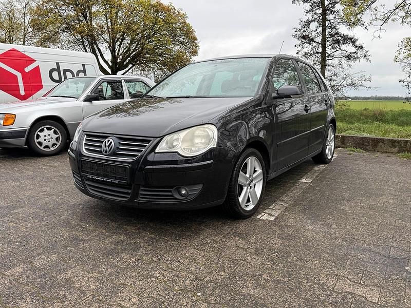 Gebraucht VW Polo 80 PS (58 kW) 2008 Schwarz Kleinwagen