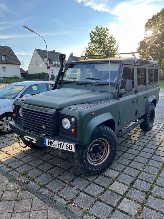 Grün Gebraucht 2010 Land Rover Defender SE Kombi | 31.000 € (Guter Preis) - Bild 1/4