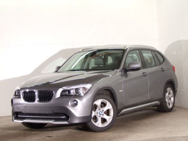 Gebraucht BMW X1 177 PS (130 kW) 2011 Grau metallic SUV