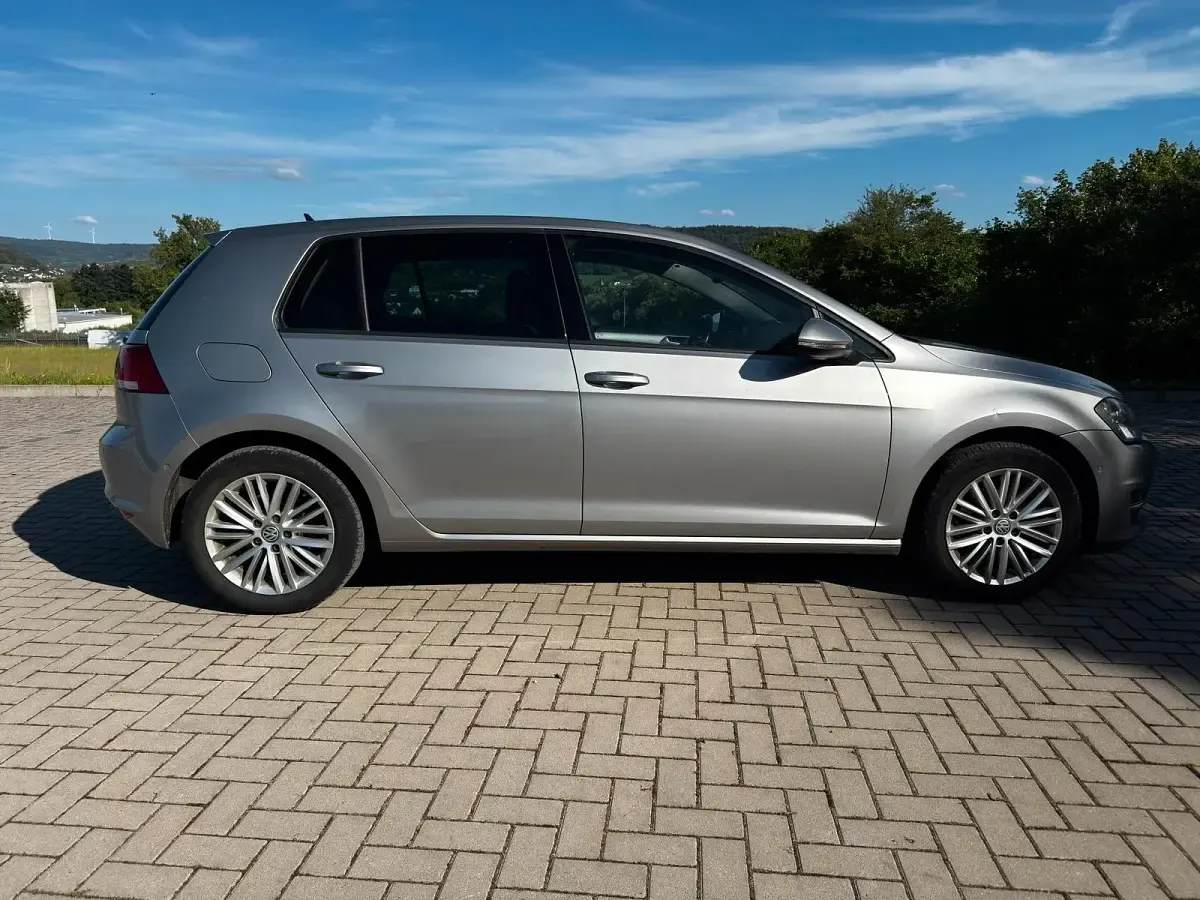Gebraucht VW Golf VII 110 PS (80 kW) 2014 Silber Kleinwagen