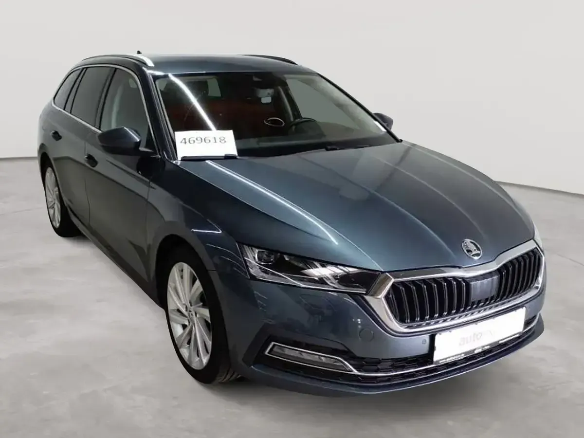 Gebraucht Skoda Octavia First Edition 150 PS (110 kW) 2021 Kombi