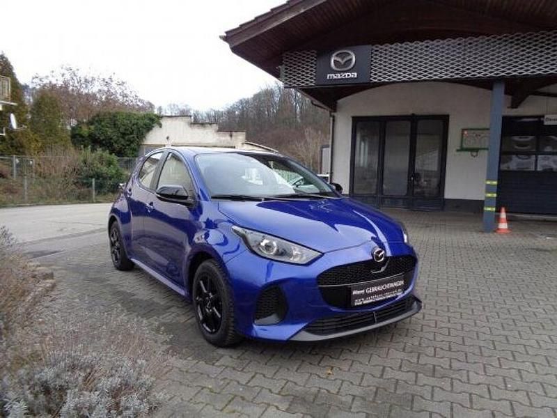 Gebraucht Mazda 2 Exclusive-Line 116 PS (85 kW) 2024 Glass blue (metallic) Kleinwagen