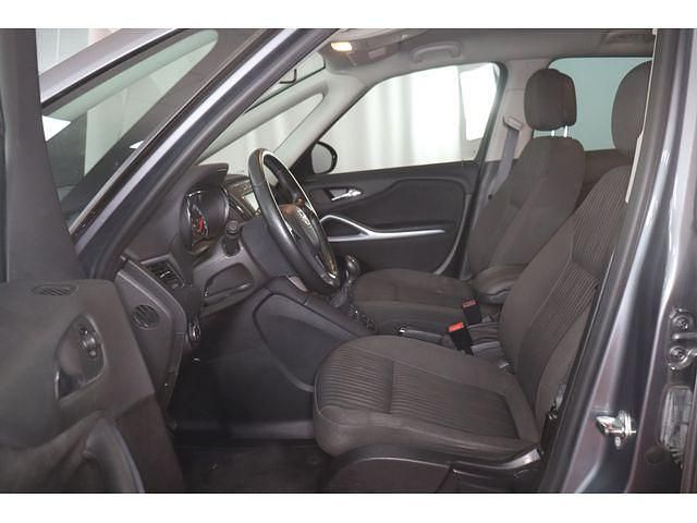 Gebraucht Opel Zafira Edition 140 PS (102 kW) 2017 Grau Van / Kleinbus