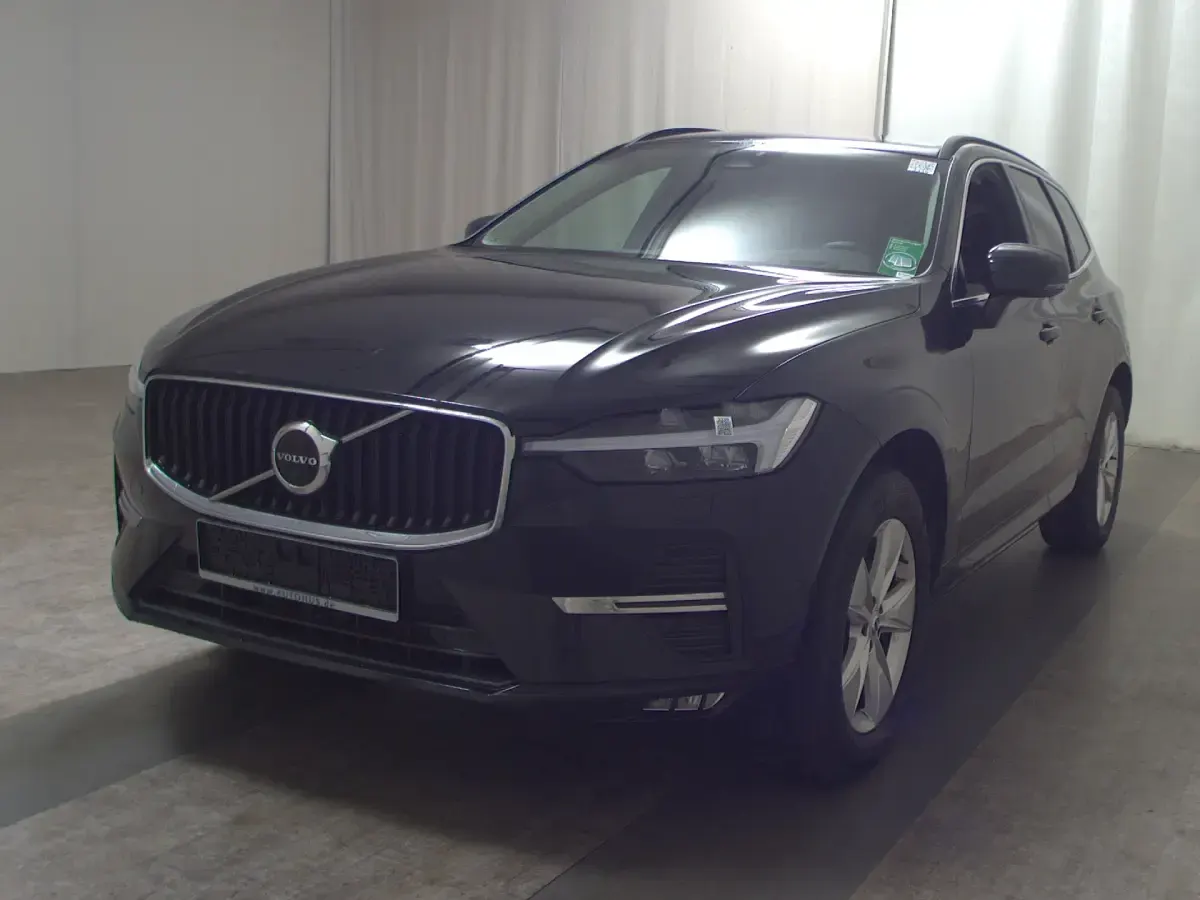 Gebraucht Volvo XC60 Core 197 PS (144 kW) 2022 Other SUV