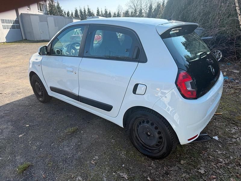 Gebraucht Renault Twingo 73 PS (53 kW) 2020 Weiß Kleinwagen