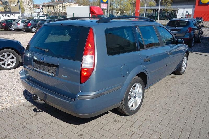 Gebraucht Ford Mondeo 125 PS (91 kW) 2001 Grau Limousine