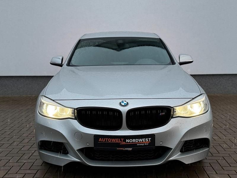 Gebraucht BMW 335 Sport Line 306 PS (225 kW) 2013 Silber Limousine