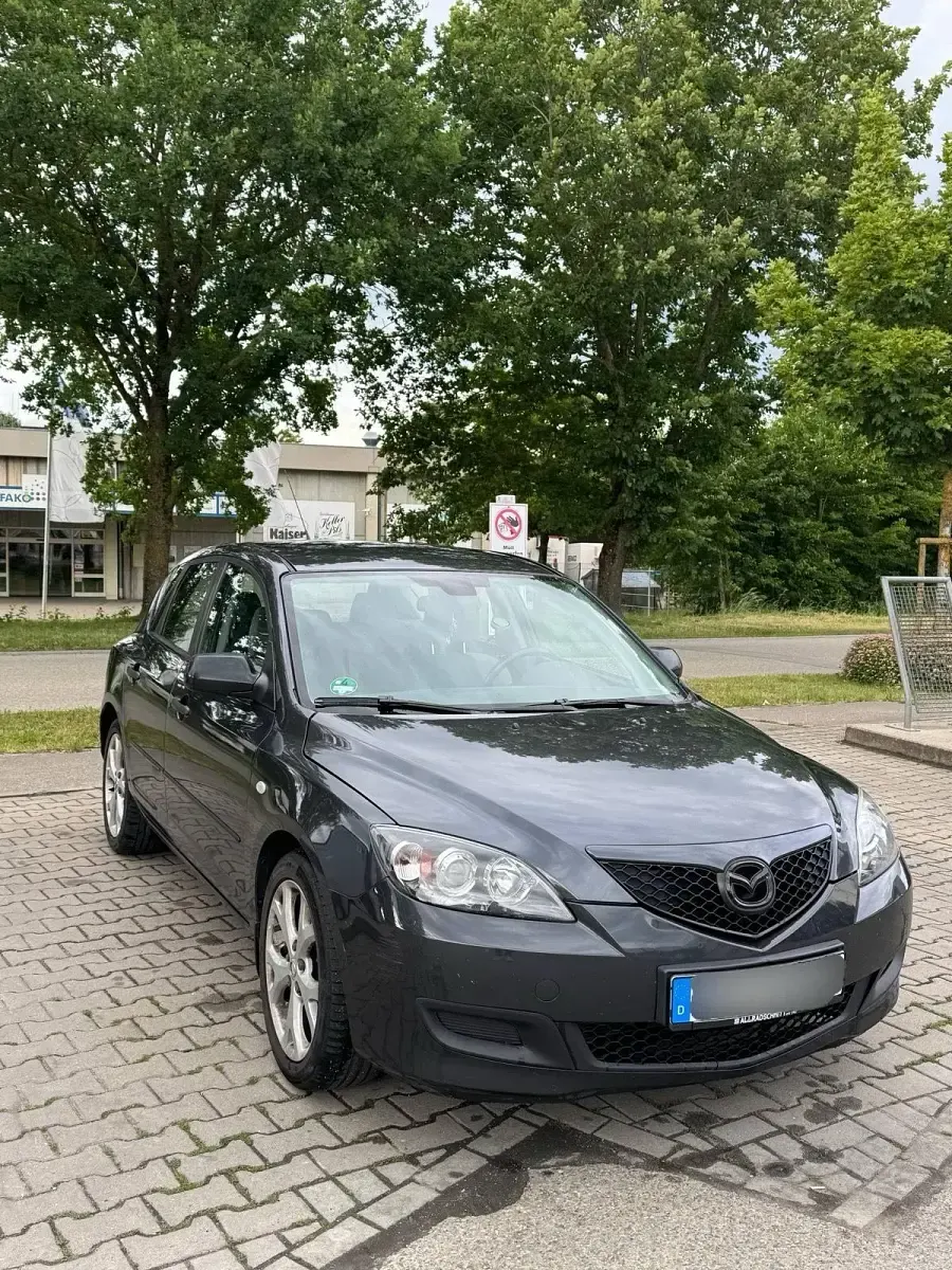 Gebraucht Mazda 3 84 PS (61 kW) 2007 Grau Kleinwagen
