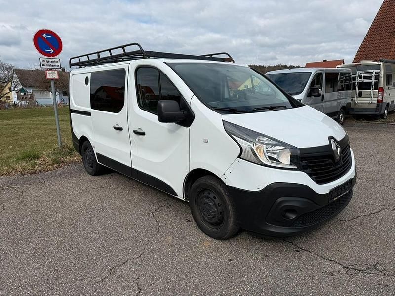 Gebraucht Renault Trafic 120 PS (88 kW) 2015 Weiß Van / Kleinbus