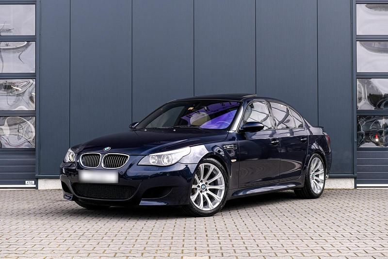 Gebraucht BMW M5 507 PS (372 kW) 2005 Blau Limousine