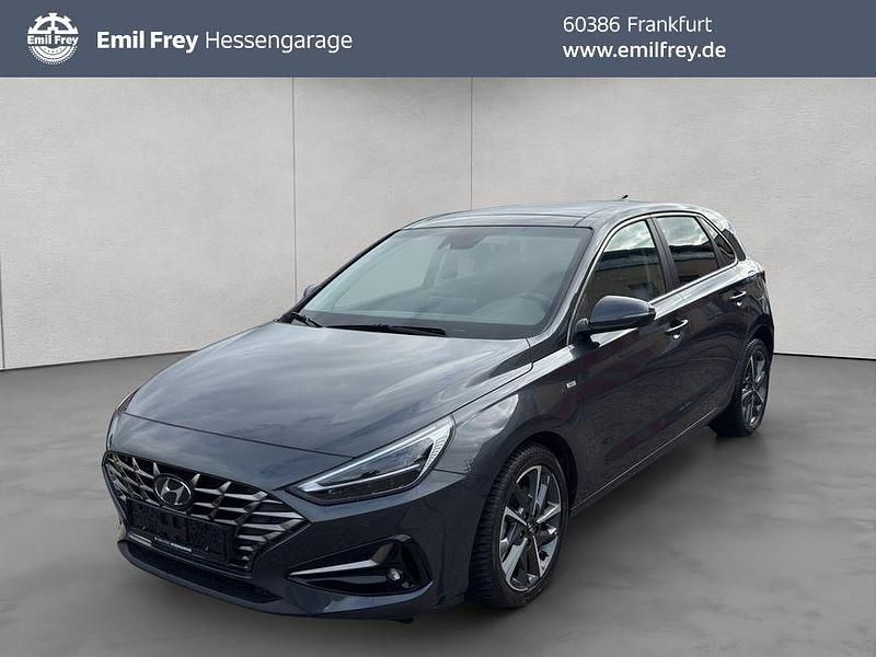 Grau Gebraucht 2024 Hyundai i30 Prime Limousine | 23.550 € (Fairer Preis) - Bild 1/4