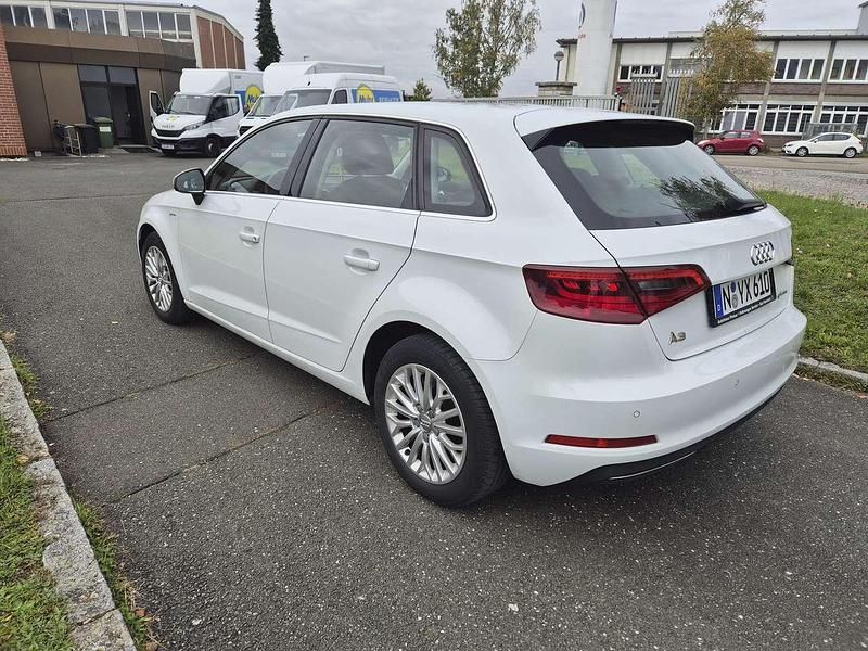 Gebraucht Audi A3 110 PS (80 kW) 2015 Kombi