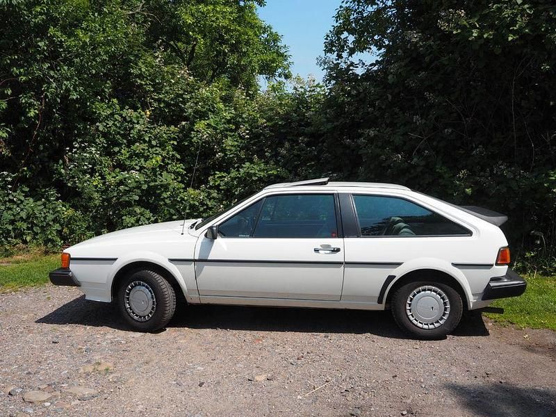 Gebraucht VW Scirocco 95 PS (69 kW) 1987 Weiß Coupé
