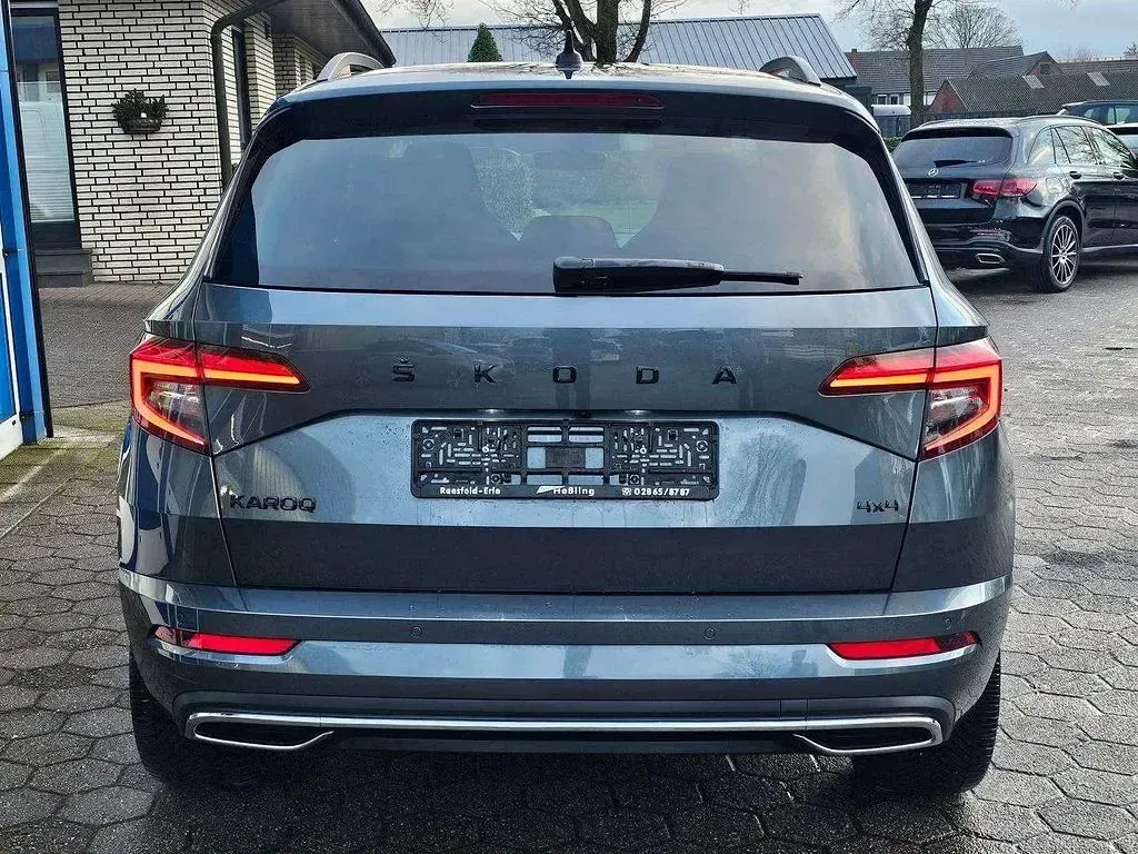 Gebraucht Skoda Karoq SportLine 190 PS (139 kW) 2019 Quarzgrau metallic SUV