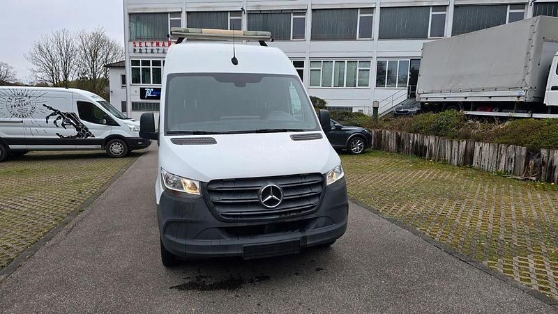 Gebraucht Mercedes Sprinter 163 PS (119 kW) 2018 Weiß Van