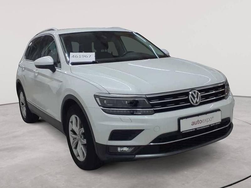 Oryxweiß perlmutteffekt Gebraucht 2020 VW Tiguan Highline SUV | 27.590 € (Guter Preis) - Bild 1/4