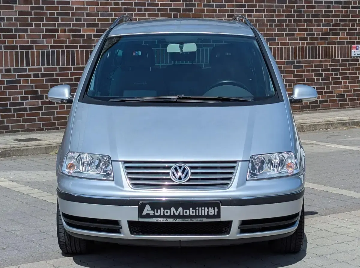 Gebraucht VW Sharan Freestyle 116 PS (85 kW) 2007 Silber Van / Kleinbus