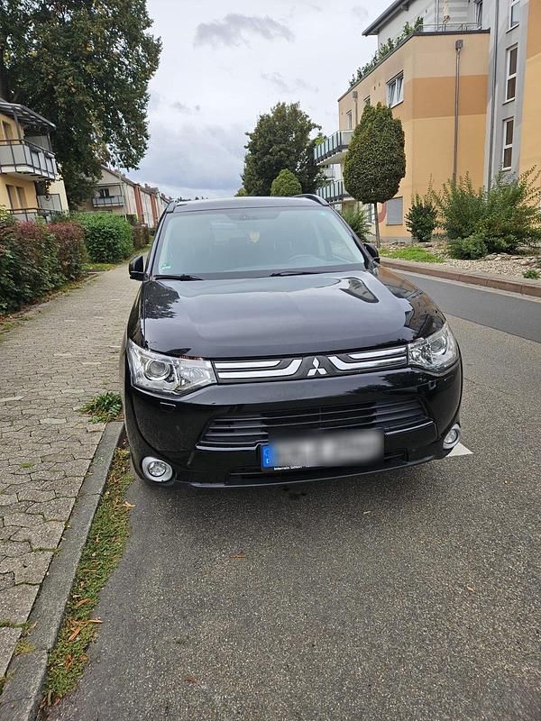 Gebraucht 2013 Mitsubishi Outlander SUV | 11.000 € - Bild 1/4