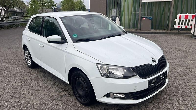 Gebraucht Skoda Fabia Cool Edition 60 PS (44 kW) 2017 Weiß Kombi