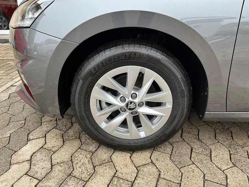 Gebraucht Skoda Fabia Selection 116 PS (85 kW) 2025 Graphitegrau metallic Kleinwagen