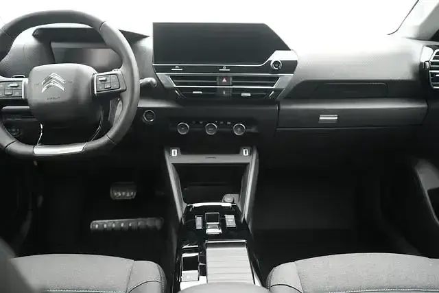 Gebraucht Citroën C4 PureTech 131 PS (96 kW) 2023 Weiß SUV