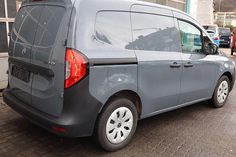 Gebraucht Mercedes Citan 112 116 PS (85 kW) 2022 Grau Van / Kleinbus