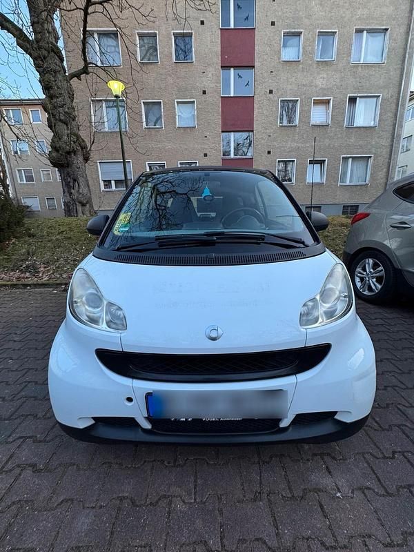 Weiß Gebraucht 2007 Smart ForTwo Coupé Kleinwagen | 3.500 € (Fairer Preis) - Bild 1/4