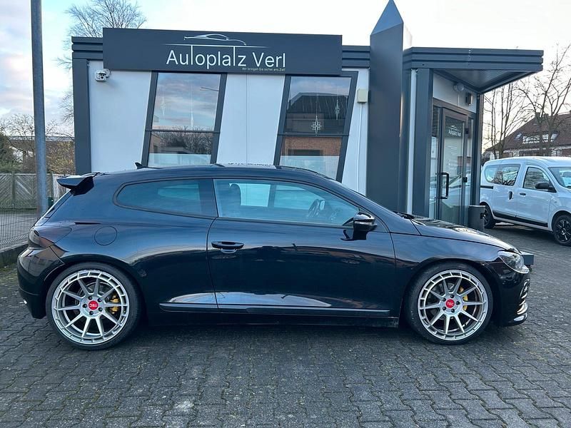 Gebraucht VW Scirocco 140 PS (102 kW) 2011 Schwarz Coupé