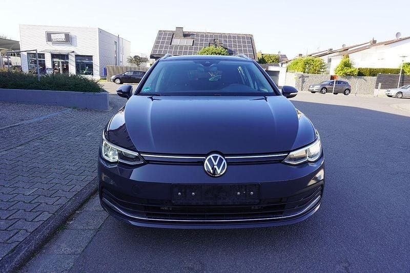 Gebraucht VW Golf VIII Move 150 PS (110 kW) 2023 Grau Kombi