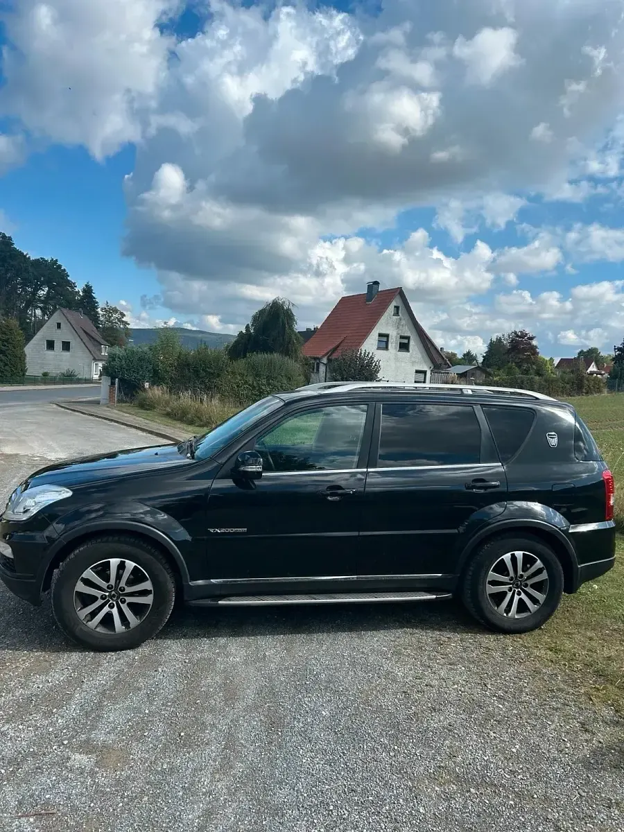 Usata SsangYong Rexton 155 CV (114 kW) 2014 Nero SUV