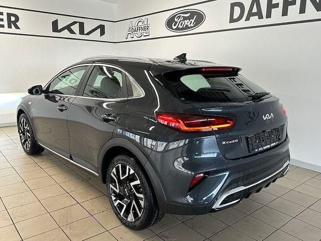 Neu Kia XCeed Vision 140 PS (102 kW) 2025 (h8g) pentametal met. SUV