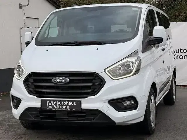 Używany Ford Transit Custom Trend 105 KM (77 kW) 2020 Biały Minivan