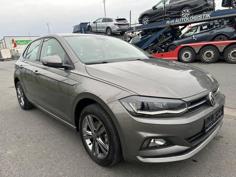Second-hand VW Polo 95 CP (69 kW) 2021 Gri Hatchback