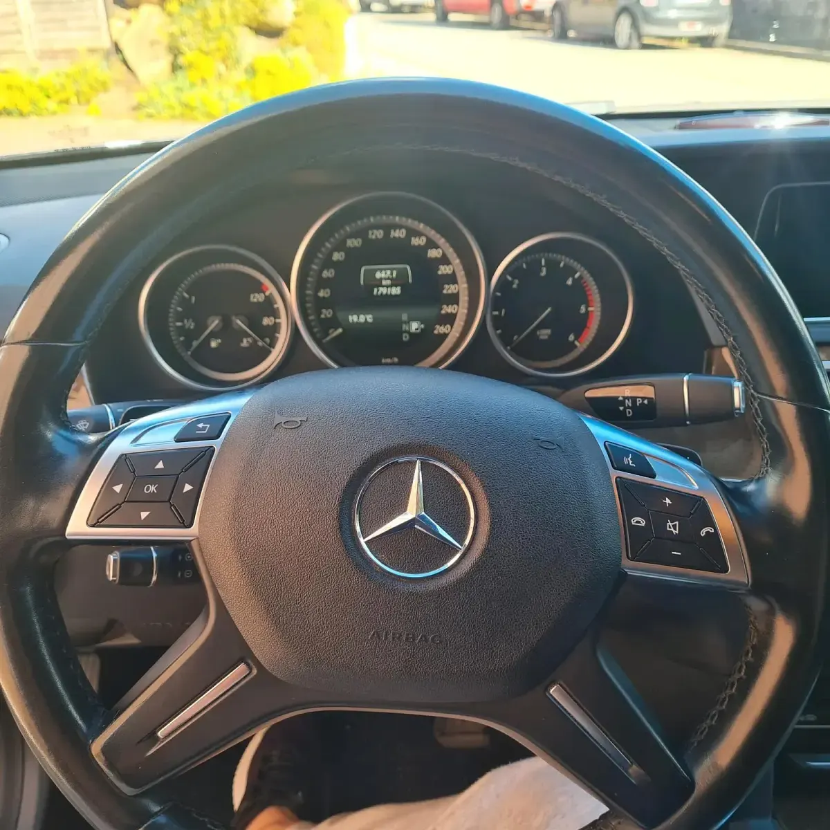 Gebraucht Mercedes E200 136 PS (100 kW) 2015 Schwarz Kombi
