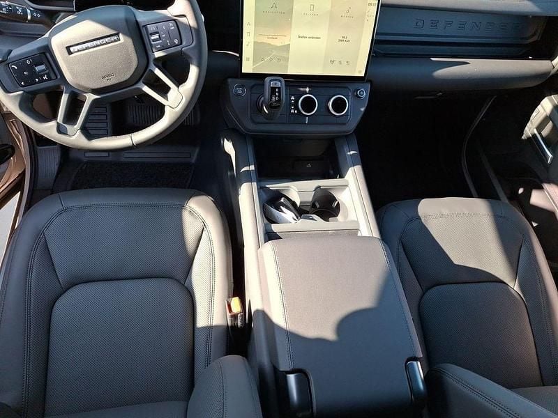 Neu Land Rover Defender SE Dynamic 249 PS (183 kW) 2026 Grau SUV