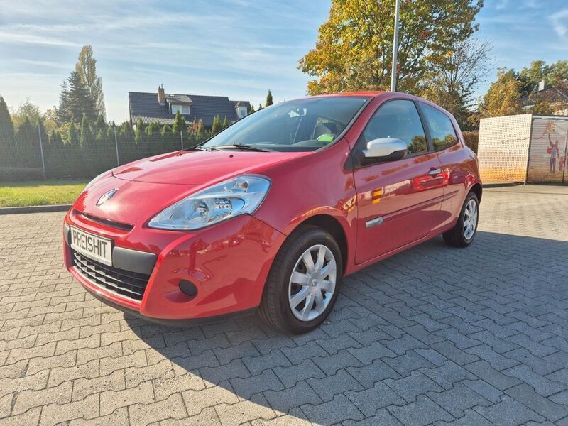 Rot Gebraucht 2014 Renault Clio III Collection Limousine | 4.499 € (Fairer Preis) - Bild 1/4