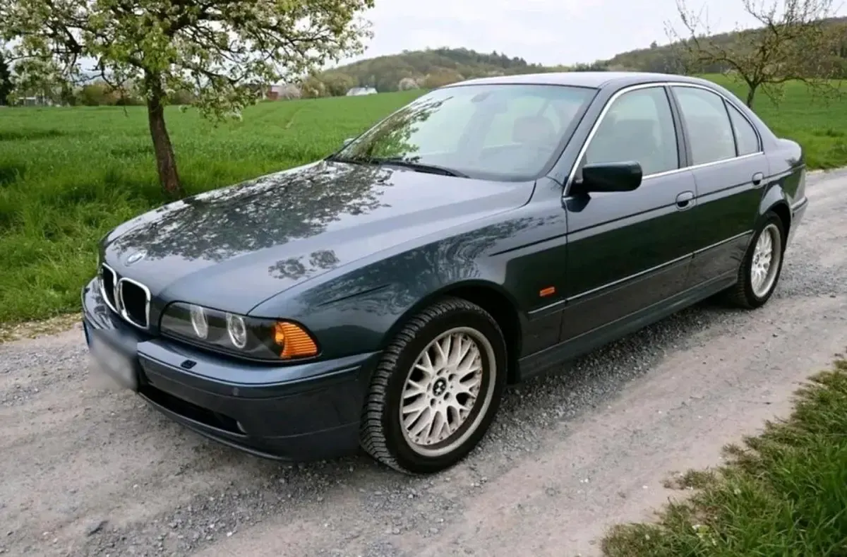 Gebraucht BMW 525 192 PS (141 kW) 2001 Limousine