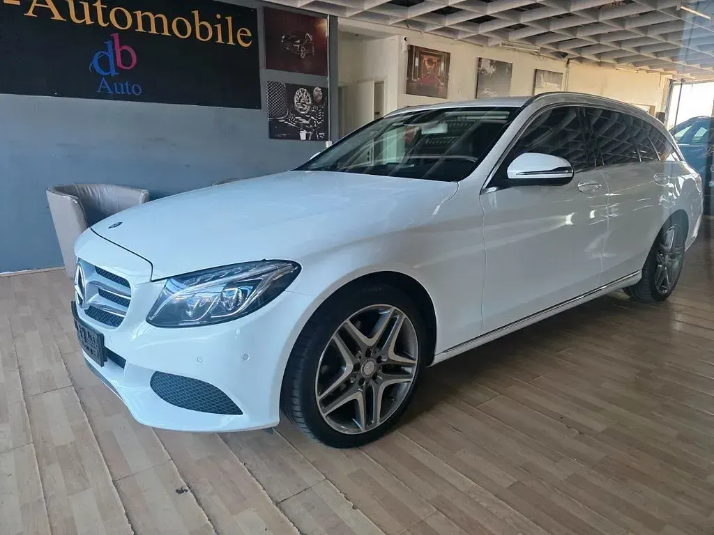 Gebraucht Mercedes C250 204 PS (150 kW) 2016 Weiß Kombi