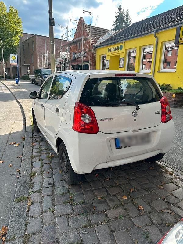 Weiß Gebraucht 2009 Suzuki Alto Kleinwagen | 380 € (Superpreis) - Bild 1/4